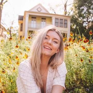 Meet your Posher, Riley